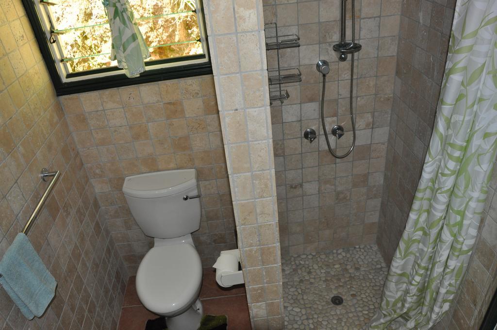 La Bel Zilwaz Guesthouse La Digue Habitación foto